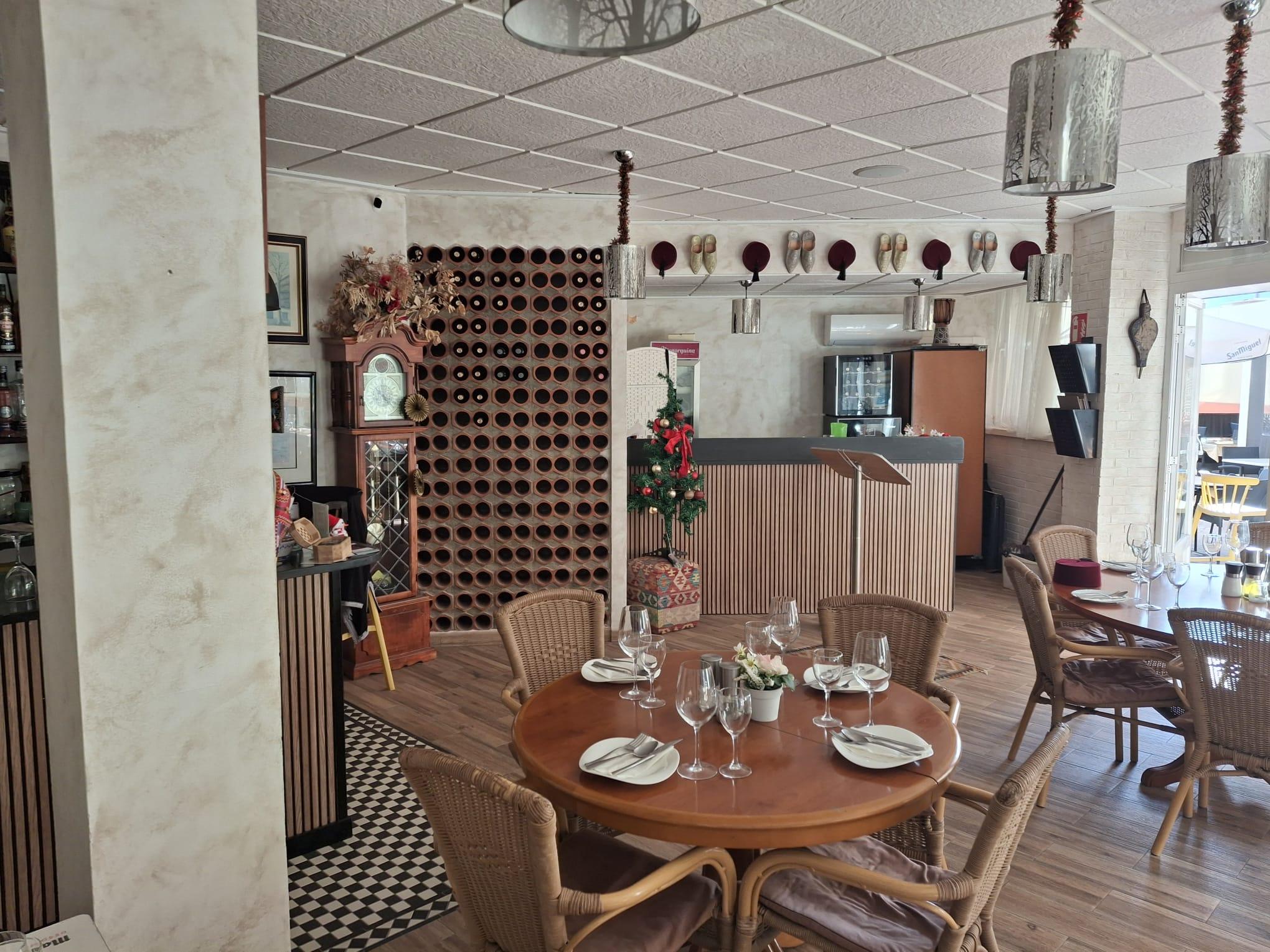 Long-Established Beachfront Restaurant and Bar for Sale in Calpe